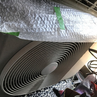 【お話中です】クーラー　ルームエアコン　中古の画像