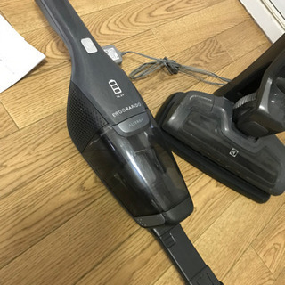 エルゴラピード　リチウム　家庭用電気掃除機の画像