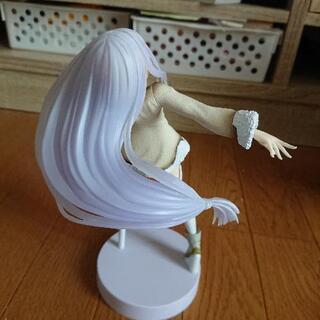 リゼロ エミリア フィギュアの画像