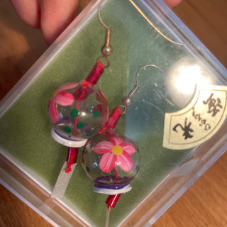 風鈴ピアス