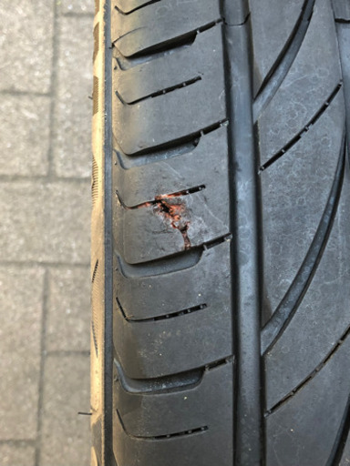 【訳あり 中古】タイヤ 215/45 R17
