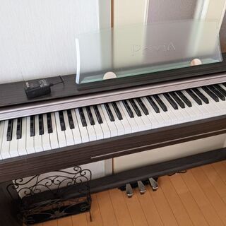 カシオ電子ピアノ問い合わせ殺到してますのでお返事なかなかできなく...