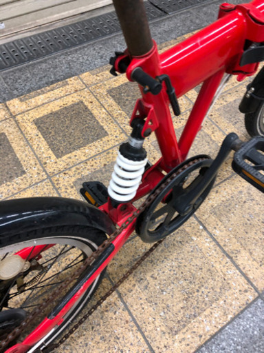 折りたたみ　変速　サスペンション付き　赤