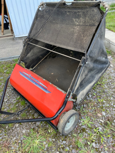 ジャンク　ハスクバーナ　集草機　スイーパー