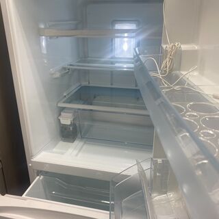 保証付き　東芝　冷蔵庫　GR-M33SXV(EW)  リサイクルショップウルカウ　高津の画像