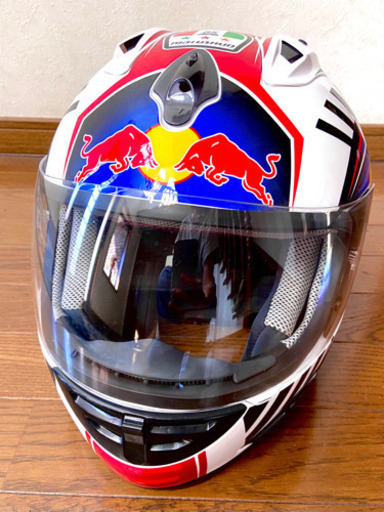 バイク用ヘルメット(Red Bull)