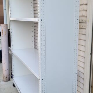 スチールラック　キャスター付き　3段　約H190㎝（キャスター込）×W150.5㎝×D45cm の画像