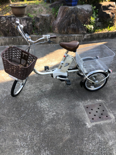 電動アシストpanasonic三輪車カタログ参照して下さい