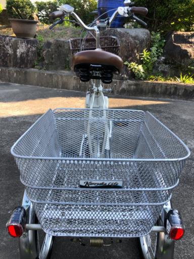 電動アシストpanasonic三輪車カタログ参照して下さい