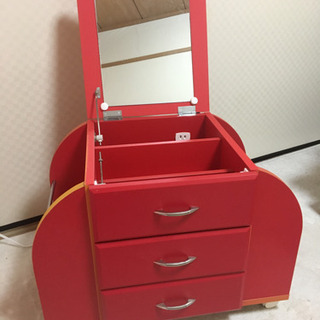 ニッセン　ドレッサーワゴンの画像