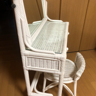 ラタン ドレッサー　鏡台　の画像