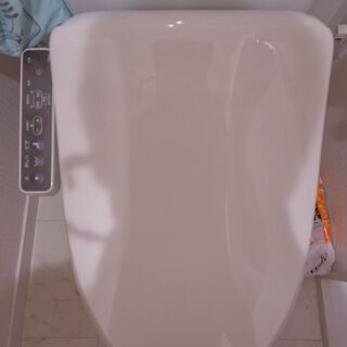 LIXL　INAX　ウォシュレット