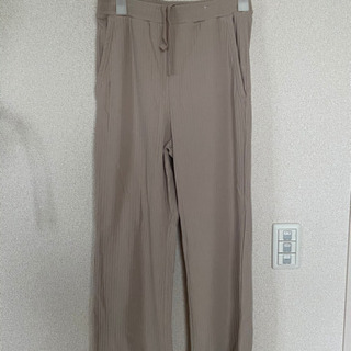 AEON パンツ