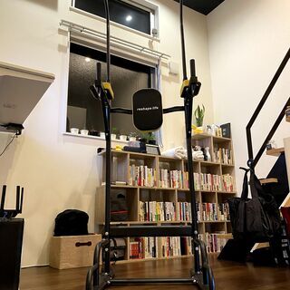 【美品】ぶら下がり健康器　懸垂や腹筋も鍛えられます♪自宅をフィッ...
