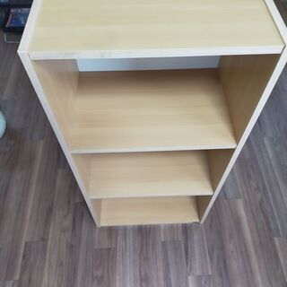 カラーボックス（木目調）さしあげます