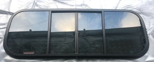 スライド開閉リアガラス（ハイゼットトラック【ジャンボ】用）