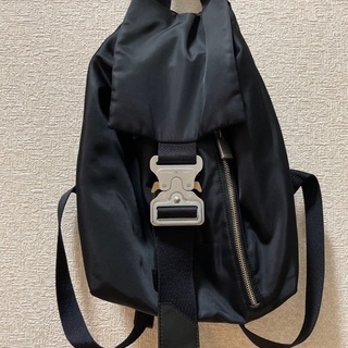 1017ALXY9SM ブラックタンクバックパック