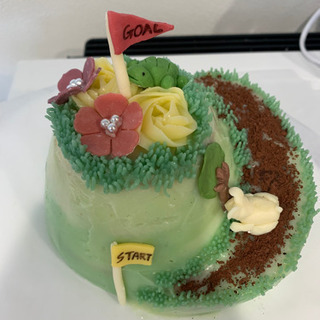 パーティーデコレーションケーキ卒業制作の画像