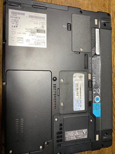 美品ノートパソコンです