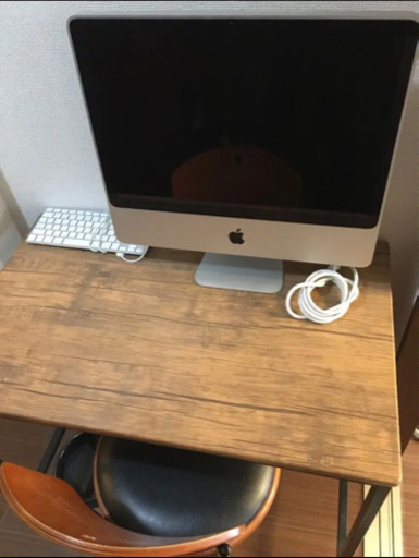 iMac 2009 20インチ＋デスクチェアセット①