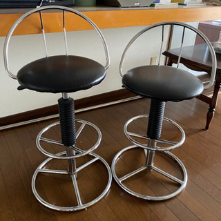 カウンターチェアー（交渉中）の画像