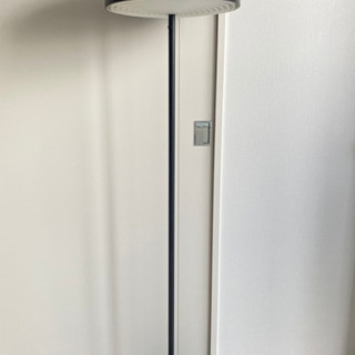 IKEA スタンドライト　黒