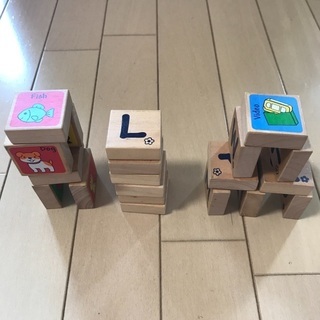 積み木　アルファベット　の画像