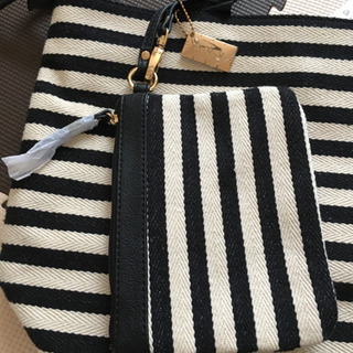 [新品]  a.v.v レディース バッグの画像