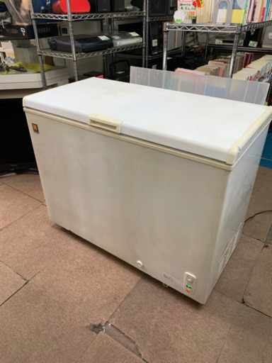 REMACOM 冷凍ストッカー　RRS-262NF