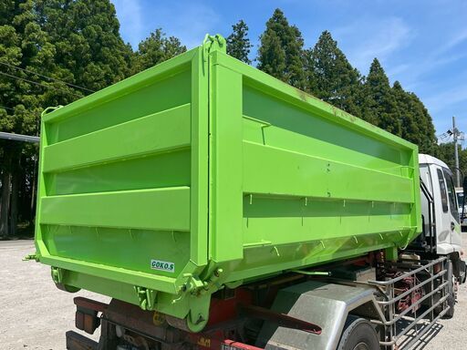 【新品】4トン車脱着用8㎥1枚扉ダンプ式コンテナ（舟底仕様・手動開閉装置付）★千葉市内直接引き取り可