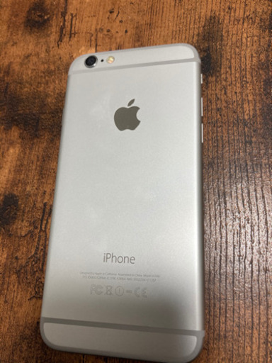 iPhone6 64GB au simロック解除無し