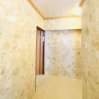 守山区のフルリフォーム済み物件！こだわりの高級感のある内装です！...