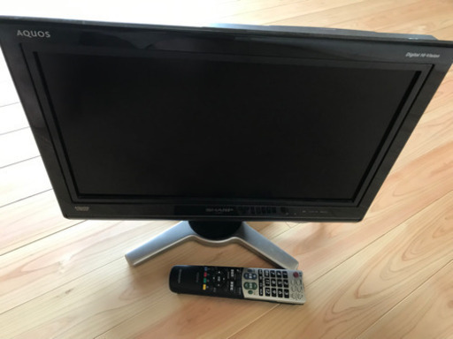 [お話中]　SHARP シャープ　AQUOS アクオス 20インチ　液晶テレビ　LC-20D30
