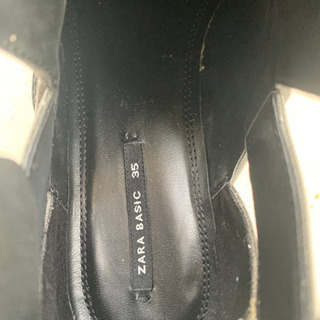 ZARA ショートブーツ