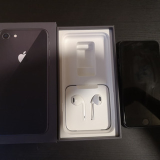 iPhone 8 Space Gray 64 GB SIMロック解除済 イアホン
