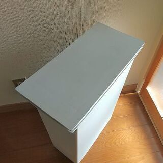 無印良品ダストボックス(30L) + okamuraのオフィス用ゴミ箱(おまけ)　MUJI　ゴミ箱(大)の画像