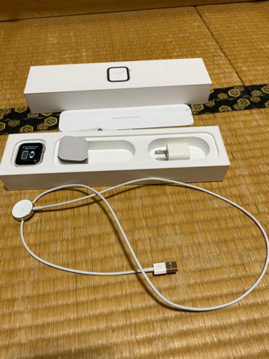 Apple Watch Series 4 GPS+Cellularモデル 40mm