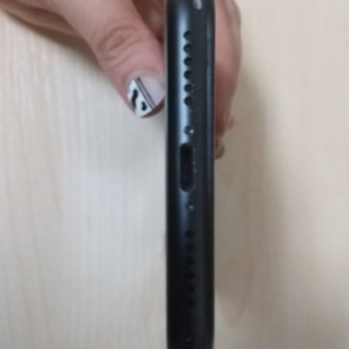 人気のiPhone XR?ほぼ未使用、SIMロック解除品✨美品携帯?