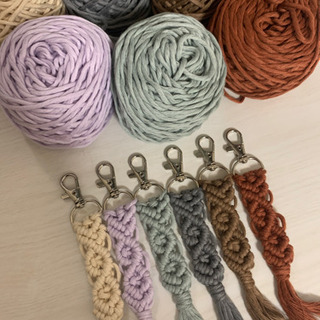 マクラメキーホルダー