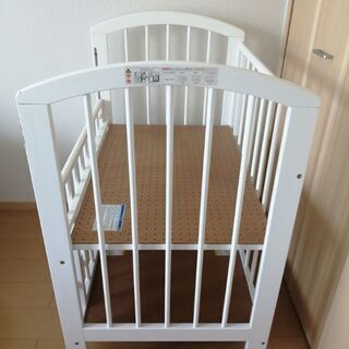 ☆値下げ☆ベビーベッド(コンパクトサイズ)の画像