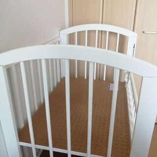 ☆値下げ☆ベビーベッド(コンパクトサイズ)の画像