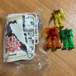 カップヌードルガンプラ　おまけ付き