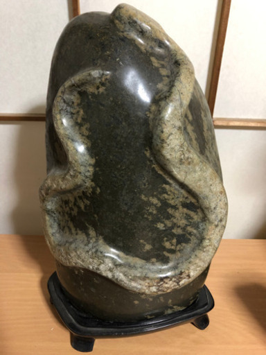 25000円値下げ‼︎お買得‼︎蛇石 蛇紋石 ヘビ石 天然石 置物 縁起物 銘石 鑑賞石 パワーストーン 石　重量(約)13kg