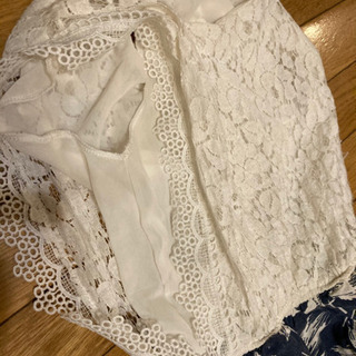 レースのチュニックの画像