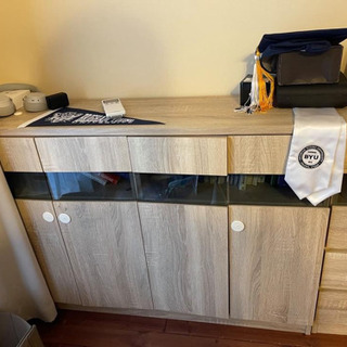 カウンター下収納の画像