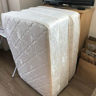 マットレス　三つ折り　シングルサイズの画像
