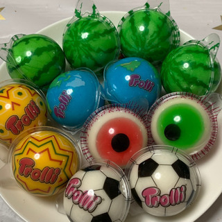 話題のグミ！目玉グミ　地球グミ　サッカーグミ　宇宙グミ　すいかグミ