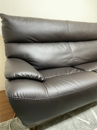 オカリナ　2.5人掛けソファー　ブラウン