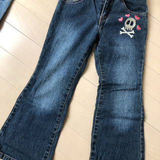 女児　ジーパン　ズボン　ボトムス　ダメージ加工 110センチの画像