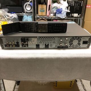 シャープ　AQUOS  デジタルハイビジョンレコーダー DV-AC82　HDMI接続対応　リモコン付属の画像